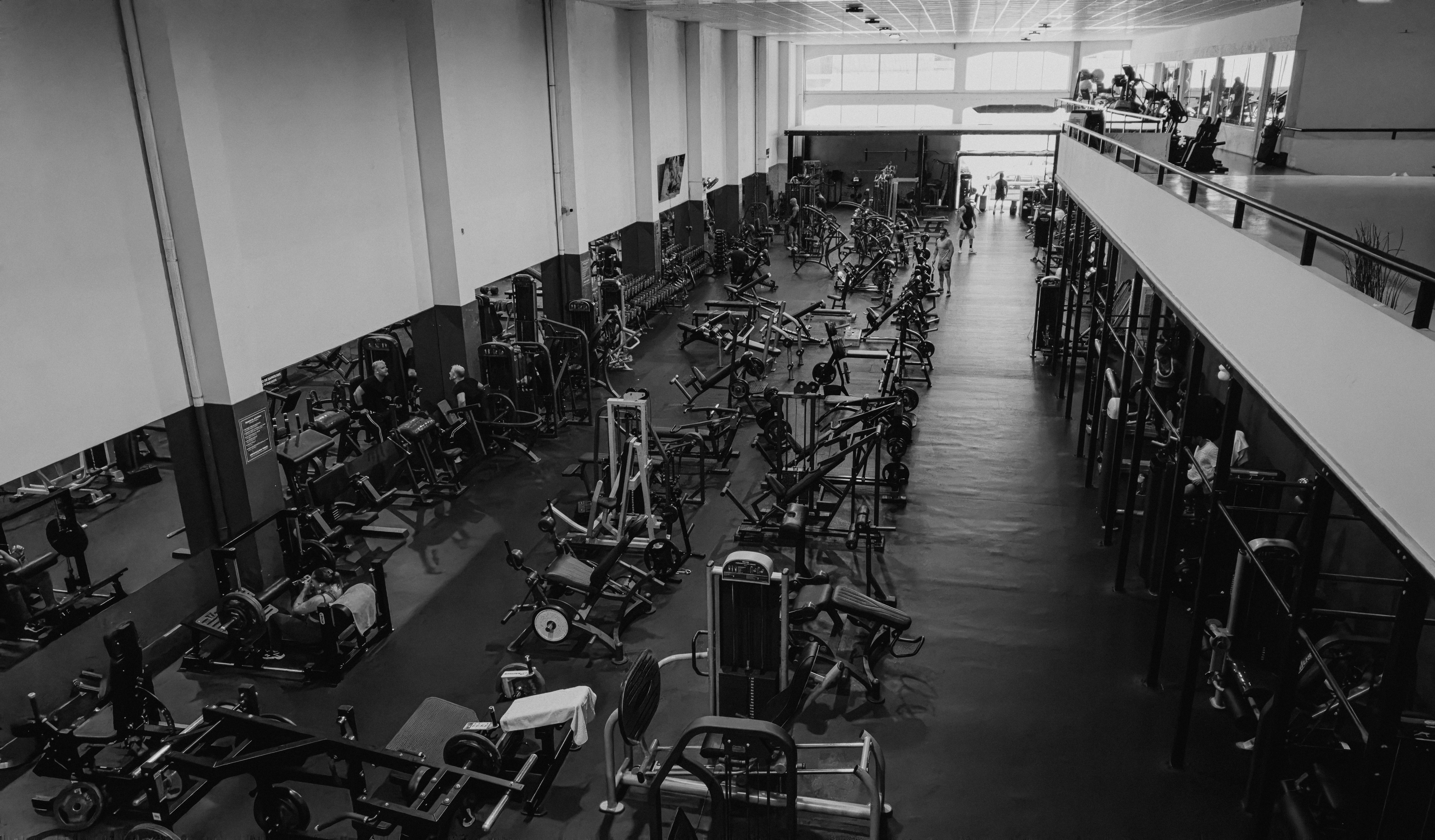 Equipamento e espaço da Academia Workout